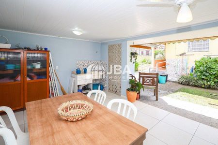 48_photo/94dcfb5369.dc7200efb45267bf-ATLAS-5ddb17ef-26fa-4a26-8d6c-db7a5dda0ef3.jpg de casa à venda com 3 quartos, 182m² em Fanny, Curitiba