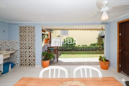 47_photo/94dcfb5369.dc7200efb45267bf-ATLAS-c3ec4dba-2bcf-4949-ba54-048f9e37bab4.jpg de casa à venda com 3 quartos, 182m² em Fanny, Curitiba