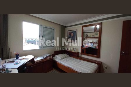 11_photo/94dcfb5457.eb7ee1c62e8591fd-ATLAS-199628b9-3e14-4375-a6fa-d1891e2cc6af.jpg de casa à venda com 6 quartos, 300m² em Capão Raso, Curitiba