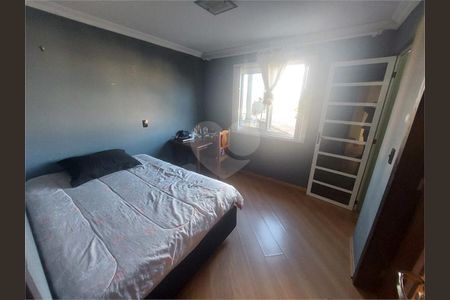 7_photo/94dcfb555d.ceff8192393c33de-ATLAS-1dbf77da-1981-4e16-905a-05cf4a1d0ce7.jpg de casa à venda com 3 quartos, 130m² em Capão Raso, Curitiba