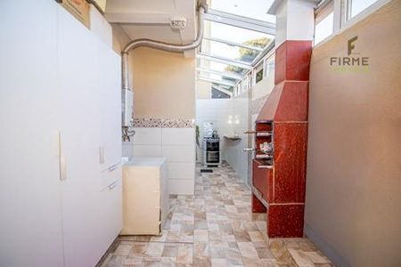 5_photo/94dcfb55cd.49c40a4e0c1b1036-ATLAS-34f4f177-dcd1-483b-a85a-db0a6689be6c.jpg de casa à venda com 3 quartos, 97m² em Capão Raso, Curitiba