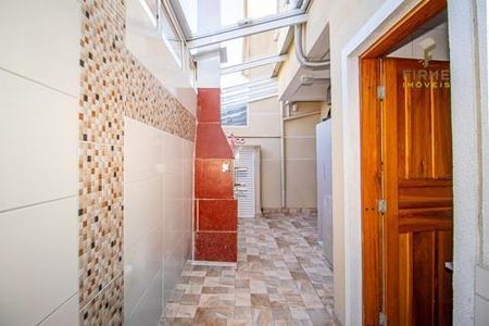 5_photo/94dcfb55cd.49c40a4e0c1b1036-ATLAS-67fcacc1-b38b-4ea8-bb72-530e7c075eca.jpg de casa à venda com 3 quartos, 97m² em Capão Raso, Curitiba