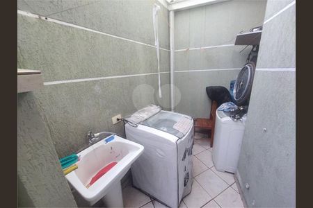 15_photo/94dcfb5613.27a900e001c278db-ATLAS-ff337d59-2c83-4eb6-857b-37d9c61efdae.jpg de casa à venda com 3 quartos, 136m² em Capão Raso, Curitiba