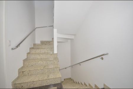 30_photo/94dcfb563d.0cc60ff9bbfebbc1-ATLAS-4ee77404-a3a8-4311-8dd3-cde790094e99.jpg de casa à venda com 3 quartos, 156m² em Capão Raso, Curitiba