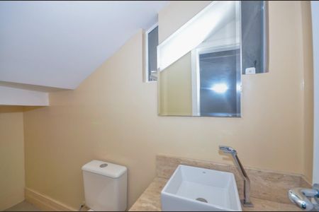 3_photo/94dcfb563d.0cc60ff9bbfebbc1-ATLAS-ca32f68b-5459-49ad-8f9e-f7353dcae22d.jpg de casa à venda com 3 quartos, 156m² em Capão Raso, Curitiba