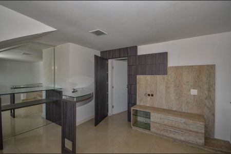 37_photo/94dcfb563d.0cc60ff9bbfebbc1-ATLAS-d520a672-1084-432c-8b6a-1cc9f6c01e38.jpg de casa à venda com 3 quartos, 156m² em Capão Raso, Curitiba