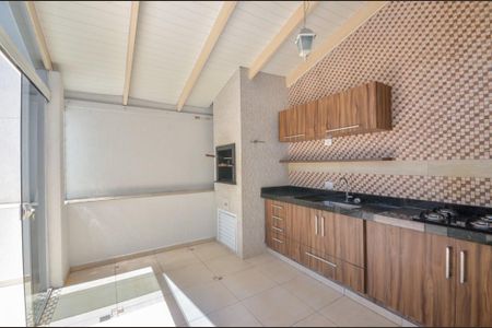 9_photo/94dcfb563d.0cc60ff9bbfebbc1-ATLAS-d5245001-b6c8-4838-b221-dadc6e1684b0.jpg de casa à venda com 3 quartos, 156m² em Capão Raso, Curitiba