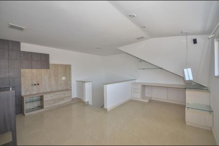 32_photo/94dcfb563d.0cc60ff9bbfebbc1-ATLAS-f79f379c-61c5-4569-be69-acaae0bb63ed.jpg de casa à venda com 3 quartos, 156m² em Capão Raso, Curitiba