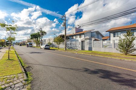 47_photo/94dcfb57d3.d05a2d10473c09ea-ATLAS-83e1dcf9-f458-45e0-b8e8-74b5fa9bc1e8.jpg de apartamento à venda com 3 quartos, 50m² em Capão Raso, Curitiba