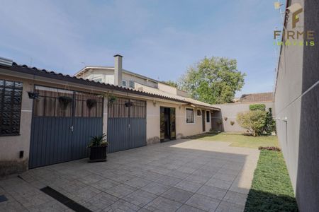 4_photo/94dcfb5a9d.307611fa4065a5b8-ATLAS-81ce4839-e682-43dd-a71b-a2c661007ab8.jpg de casa à venda com 4 quartos, 264m² em Xaxim, Curitiba