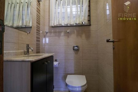 19_photo/94dcfb5a9d.307611fa4065a5b8-ATLAS-b0da4d46-ec2e-4f17-bb7c-b8d468448b3d.jpg de casa à venda com 4 quartos, 264m² em Xaxim, Curitiba