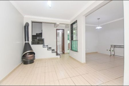 1_photo/94dcfb5b29.a092227452ef5b5b-ATLAS-17dd0b4f-25a8-4eef-9f24-e68f35106a28.jpg de casa à venda com 3 quartos, 97m² em Xaxim, Curitiba