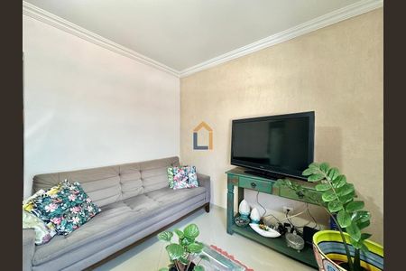 4_photo/94dcfb5b2f.644ab0cfc1c63295-ATLAS-a0a9ccc6-6dcc-4dec-a684-785311dddefc.jpg de casa à venda com 3 quartos, 97m² em Xaxim, Curitiba