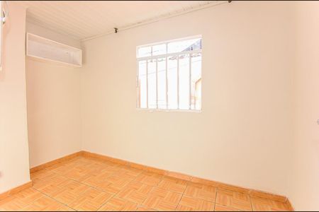 2_photo/94dcfb5b87.aaaaa2939d8ec39f-ATLAS-e67eb78e-d1ca-4f77-997b-93fab748b237.jpg de casa à venda com 5 quartos, 205m² em Xaxim, Curitiba