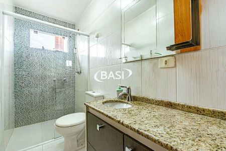 36_photo/94dcfb5c0d.c37b850d6b6a0f76-ATLAS-00056436-ceab-4dee-8a8f-668f0b5199df.jpg de casa à venda com 3 quartos, 114m² em Xaxim, Curitiba