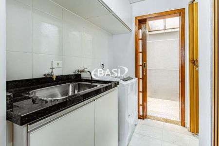 17_photo/94dcfb5c0d.c37b850d6b6a0f76-ATLAS-2d9a1783-752d-4ac2-8d52-11cb7b261c1f.jpg de casa à venda com 3 quartos, 114m² em Xaxim, Curitiba