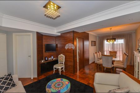 5_photo/94dcfb5cbb.6811922fa3e6a4fd-ATLAS-4b469c04-b56f-4f0c-b9c8-9a29f6c0551e.jpg de casa à venda com 3 quartos, 199m² em Xaxim, Curitiba