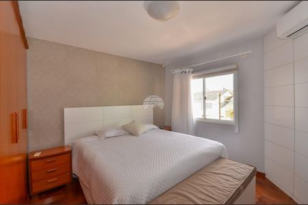 6_photo/94dcfb5cbb.6811922fa3e6a4fd-ATLAS-9a57b672-d74a-48d8-b18e-c56e9513db84.jpg de casa à venda com 3 quartos, 199m² em Xaxim, Curitiba