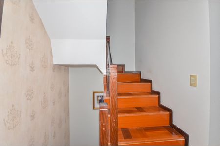 4_photo/94dcfb5cbb.6811922fa3e6a4fd-ATLAS-efbce396-dc45-471f-99ab-76168d5dfed4.jpg de casa à venda com 3 quartos, 199m² em Xaxim, Curitiba