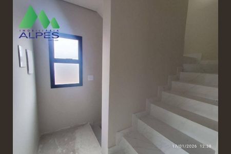 15_photo/94dcfb5d1b.dd36eae811456584-ATLAS-9efb35ba-4e1f-4962-964b-3cac45ace7a3.jpg de casa à venda com 3 quartos, 166m² em Xaxim, Curitiba