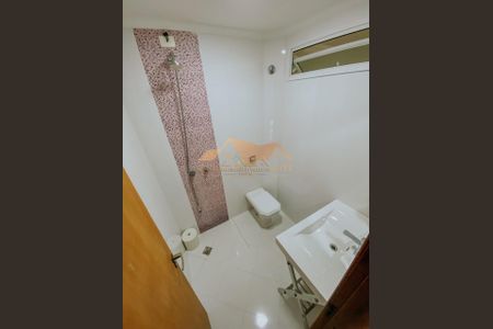 6_photo/94dcfb5d23.7d1f293bee32592f-ATLAS-23c0e3ec-627a-42a9-9c3e-ccae40ea982e.jpg de casa à venda com 4 quartos, 250m² em Xaxim, Curitiba