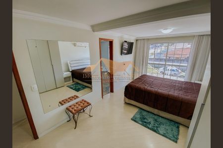 4_photo/94dcfb5d23.7d1f293bee32592f-ATLAS-71f316cc-8714-4e0c-acf5-9c4d4c7f1d06.jpg de casa à venda com 4 quartos, 250m² em Xaxim, Curitiba