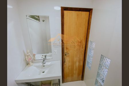 21_photo/94dcfb5d23.7d1f293bee32592f-ATLAS-a8494f38-dbbb-490c-9cdc-835fc804e2fe.jpg de casa à venda com 4 quartos, 250m² em Xaxim, Curitiba