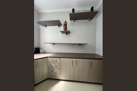 18_photo/94dcfb5d2f.ae3d86bef28e162d-ATLAS-052a8639-0167-4e1c-b43e-7e55559224d4.jpg de casa à venda com 3 quartos, 127m² em Xaxim, Curitiba