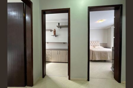 11_photo/94dcfb5d2f.ae3d86bef28e162d-ATLAS-49f82b9f-d609-4bdc-a30e-e8973dd5fcb1.jpg de casa à venda com 3 quartos, 127m² em Xaxim, Curitiba