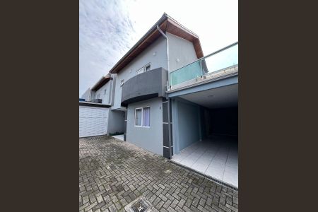 26_photo/94dcfb5d2f.ae3d86bef28e162d-ATLAS-ab557a54-292c-48e1-9759-94135d1caff9.jpg de casa à venda com 3 quartos, 127m² em Xaxim, Curitiba