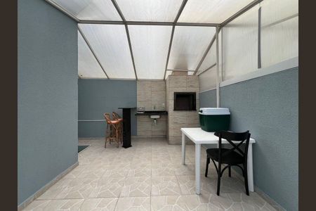 24_photo/94dcfb5d2f.ae3d86bef28e162d-ATLAS-df510ae4-06e3-416d-b653-19752cb2f25d.jpg de casa à venda com 3 quartos, 127m² em Xaxim, Curitiba