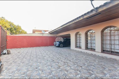 2_photo/94dcfb5d4b.94ec692ad9cb258e-ATLAS-521bfce5-46e1-4cea-adb4-21d29b4be48b.jpg de casa à venda com 4 quartos, 182m² em Xaxim, Curitiba