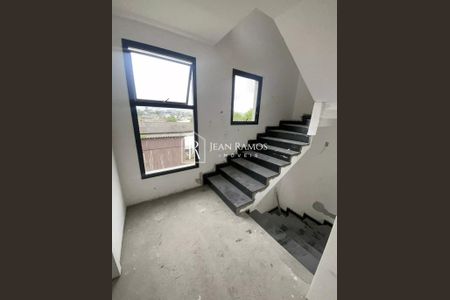 12_photo/94dcfb5dad.0f81dd1a9a4f6ffb-ATLAS-b6b7703a-5295-4f9f-93b3-0121c68ed6d8.jpg de casa à venda com 3 quartos, 182m² em Xaxim, Curitiba