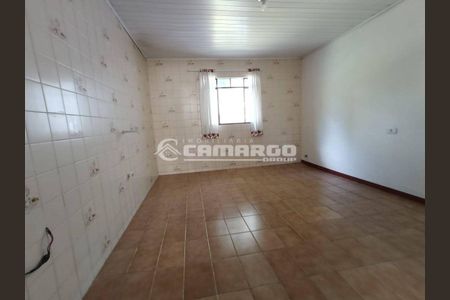 10_photo/94dcfb5daf.04c16ff0d284adb7-ATLAS-d3663a68-9f3a-49b7-996d-c313b9ad4744.jpg de casa à venda com 3 quartos, 220m² em Xaxim, Curitiba