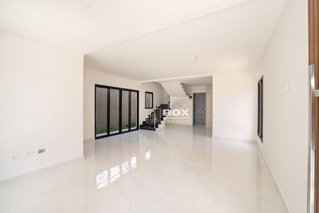 4_photo/94dcfb5de1.14be72f851f11d21-ATLAS-b6c59bb5-29f4-4a8a-b5d5-965d8bc947f3.jpg de casa à venda com 3 quartos, 190m² em Xaxim, Curitiba