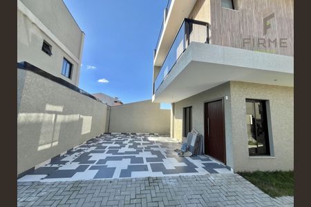 3_photo/94dcfb5de5.df5720f899f9319b-ATLAS-ce936292-a6c2-4b97-aa60-ebf25b0123e8.jpg de casa à venda com 3 quartos, 142m² em Xaxim, Curitiba