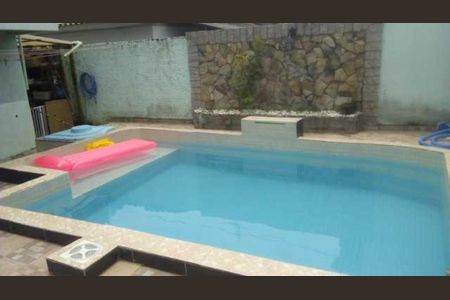 11_photo/94dcfb5e37.cbac4b0532efd0a4-ATLAS-a9f63a60-a15e-459c-858d-559a76fcf36f.jpg de casa à venda com 5 quartos, 293m² em Xaxim, Curitiba