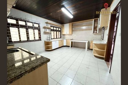 2_photo/94dcfb5e55.aef4de6394ba8e6d-ATLAS-8ab3c7f2-1ffb-4ff1-9e19-c9494c6f6184.jpg de casa à venda com 4 quartos, 235m² em Xaxim, Curitiba