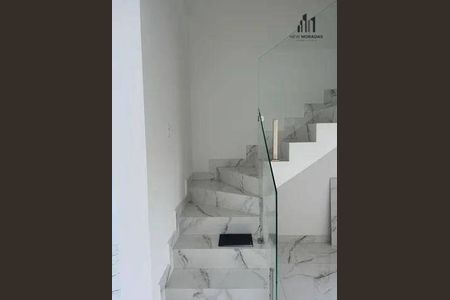 4_photo/94dcfb5f1d.8c2ca795ebaebe51-ATLAS-ddc84eb7-3162-48ef-bc13-0834fdfed0db.jpg de casa à venda com 3 quartos, 127m² em Xaxim, Curitiba