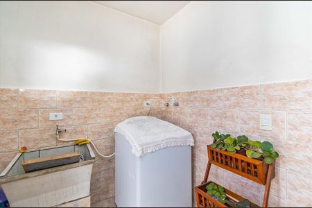 4_photo/94dcfb5f95.ba3e4f1a03d92c8a-ATLAS-1f1a5a88-e04a-482a-8047-5e0f5ebbca53.jpg de casa à venda com 3 quartos, 170m² em Xaxim, Curitiba