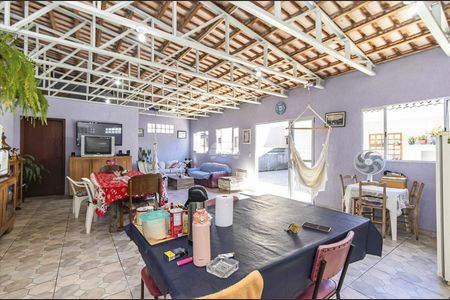 6_photo/94dcfb5f95.ba3e4f1a03d92c8a-ATLAS-b6df9a0f-60f2-4ee7-9d87-8d8eee347cbd.jpg de casa à venda com 3 quartos, 170m² em Xaxim, Curitiba