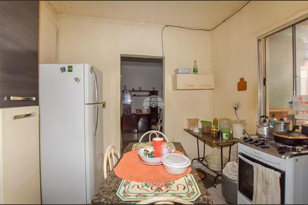 8_photo/94dcfb5fcb.e55d5649294f0132-ATLAS-2e41ff3a-2cc2-4949-870b-d99863c2b6f3.jpg de casa à venda com 3 quartos, 150m² em Xaxim, Curitiba