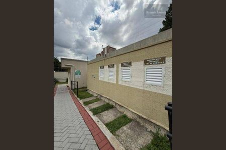 12_photo/94dcfb602b.f19267fbac6771a8-ATLAS-d4d826ce-593f-412c-b5d7-86b0e779531a.jpg de apartamento à venda com 2 quartos, 40m² em Pinheirinho, Curitiba