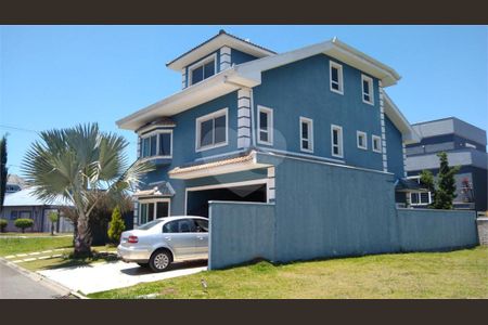 6_photo/94dcfb603b.2b7ed266e2b18a42-ATLAS-433a8333-8a9e-434c-a330-696ed91dea24.jpg de casa de condomínio à venda com 3 quartos, 250m² em Pinheirinho, Curitiba