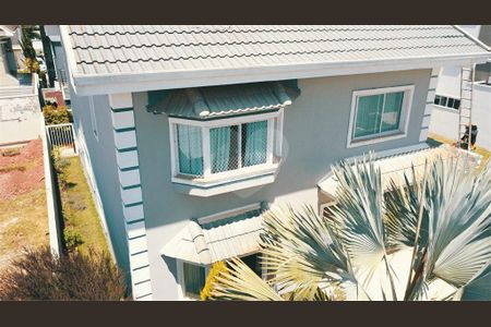 3_photo/94dcfb603b.2b7ed266e2b18a42-ATLAS-5044eeff-7a54-443f-9a7f-83d27b372e2c.jpg de casa de condomínio à venda com 3 quartos, 250m² em Pinheirinho, Curitiba