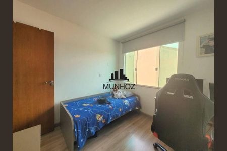 30_photo/94dcfb619d.96e81d73ac213d8c-ATLAS-0256059a-0cc1-49f9-89cb-3a79efd21c1b.jpg de casa à venda com 3 quartos, 118m² em Pinheirinho, Curitiba