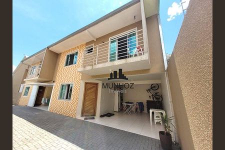 2_photo/94dcfb619d.96e81d73ac213d8c-ATLAS-1ab1a02a-0e39-4205-8ea6-91e6515b4ed7.jpg de casa à venda com 3 quartos, 118m² em Pinheirinho, Curitiba