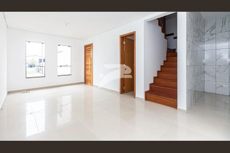 5_photo/94dcfb619f.65708a5ac64d1fe9-ATLAS-0e9f4f2f-53ae-486c-ad37-4f350b0bd15b.jpg de casa à venda com 3 quartos, 95m² em Pinheirinho, Curitiba