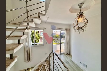 26_photo/94dcfb61ad.98a2f1197ddc2320-ATLAS-a48072b1-dc7e-4677-bd47-4eb88976cdd5.jpg de casa à venda com 2 quartos, 330m² em Pinheirinho, Curitiba