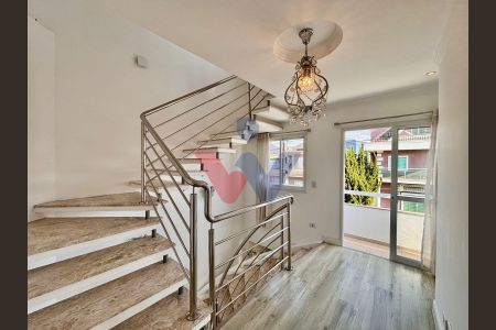 25_photo/94dcfb61ad.98a2f1197ddc2320-ATLAS-e063160a-dd18-40cf-846b-7491eed910a7.jpg de casa à venda com 2 quartos, 330m² em Pinheirinho, Curitiba